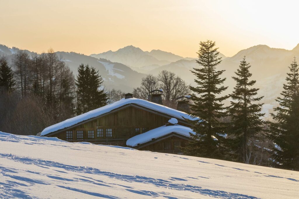 The Megève chalet project is one of the real estate programs already vned on the Pierre Blanche Monaco website.